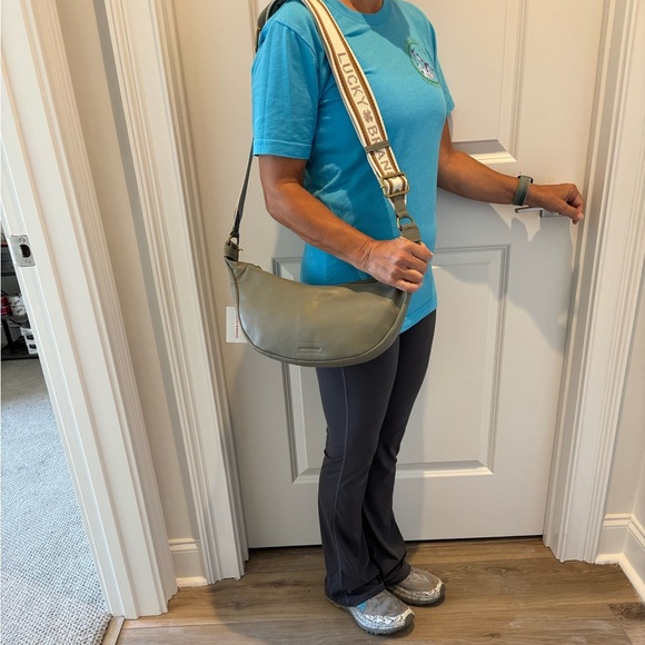 Lucky Brand Lexy Crescent Leather Hobo Bag in Seneca Rock Grey NWT MSRP $148 - Picture 12 of 12